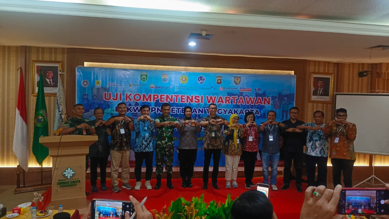 UKW di Palembang: PJS Sumsel dan UPN Veteran Yogyakarta Dorong Profesionalisme Wartawan.