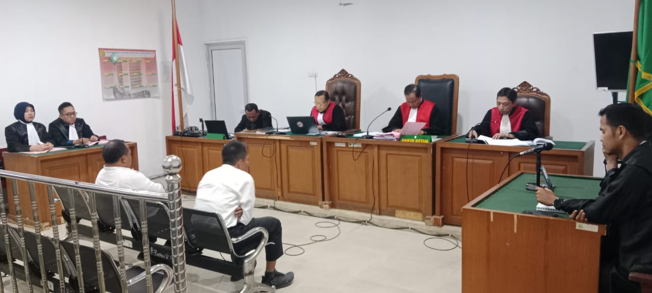 Dua Terdakwa Korupsi Kegiatan Fiktif Disperindag PALI Divonis Berbeda.