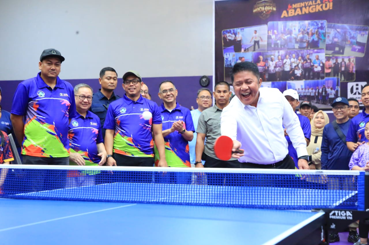 Gubernur Herman Deru Buka Kejuaraan Tenis Meja HDCU Open, Dorong Pembinaan Atlet Sumsel.