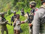 Satgas Operasi Damai Cartenz kembali mengedepankan pendekatan humanis dalam menjaga stabilitas keamanan di wilayah Papua Pegunungan.