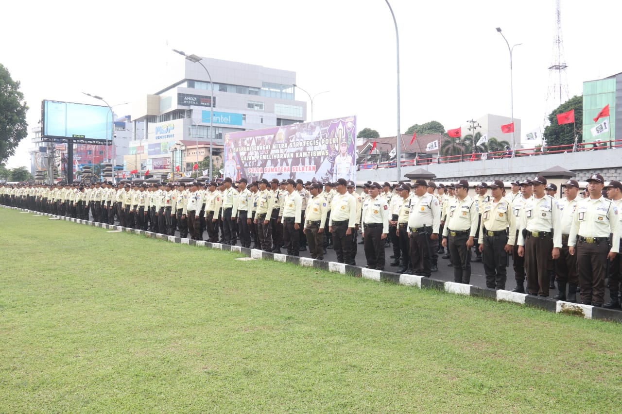 Ribuan Satpam di Palembang Ikuti Apel Konsolidasi di Polda Sumsel
