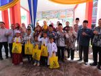 Pemerintah Kota Palembang bersama Baznas Kota Palembang menggelar khitanan massal gratis bagi 100 anak yatim dan dhuafa di Puskesmas Pembina Kelurahan Silabranti, Kecamatan Jakabaring, Kamis (18/12/2025). Pemerintah Kota Palembang bersama Baznas Kota Palembang menggelar khitanan massal gratis bagi 100 anak yatim dan dhuafa di Puskesmas Pembina Kelurahan Silabranti, Kecamatan Jakabaring, Kamis (18/12/2025).