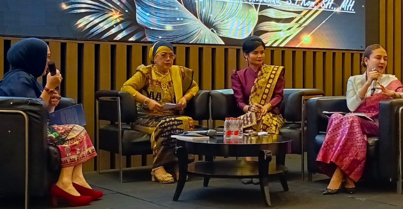 Digagas 3 Praktisi Hukum Perempuan, Buku Alarm Keras Kekerasan Perempuan Anak di Sumsel.