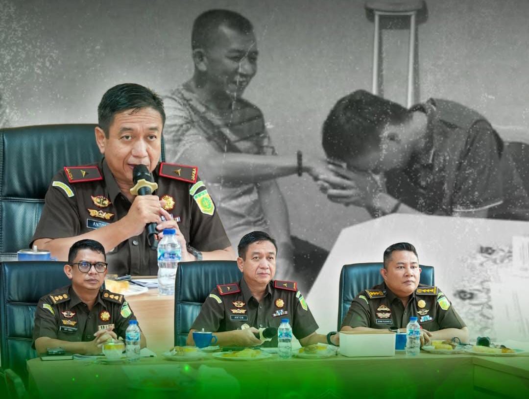 Kejaksaan Negeri Ogan Komering Ilir menerapkan keadilan restoratif terhadap Ahmad Sukri, pelaku pencurian sepeda motor yang dilakukan demi biaya persalinan istrinya, Kamis (15/1/2026).