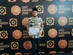 Wakil Wali Kota Palembang Prima Salam menerima penghargaan Universal Health Coverage (UHC) Awards 2026 kategori tingkat madya yang diserahkan Menko PMK Abdul Muhaimin Iskandar di JIEXPO Kemayoran, Jakarta, Selasa (27/1/2026). Wakil Wali Kota Palembang Prima Salam menerima penghargaan Universal Health Coverage (UHC) Awards 2026 kategori tingkat madya yang diserahkan Menko PMK Abdul Muhaimin Iskandar di JIEXPO Kemayoran, Jakarta, Selasa (27/1/2026).