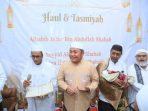 Gubernur Sumsel Dr. H. Herman Deru menghadiri haul almarhum Al Habib Ja’far bin Abdullah Shahab sekaligus tasmiyah Sayyid Abdullah, putra Ustaz Amak Shahab, di Sematang Borang, Palembang, Kamis (29/1/2026) malam.