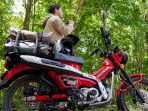 Pilihan warna baru membuat Honda CT125 Hunter Cub 2026 semakin stylish tanpa mengubah desain klasiknya.