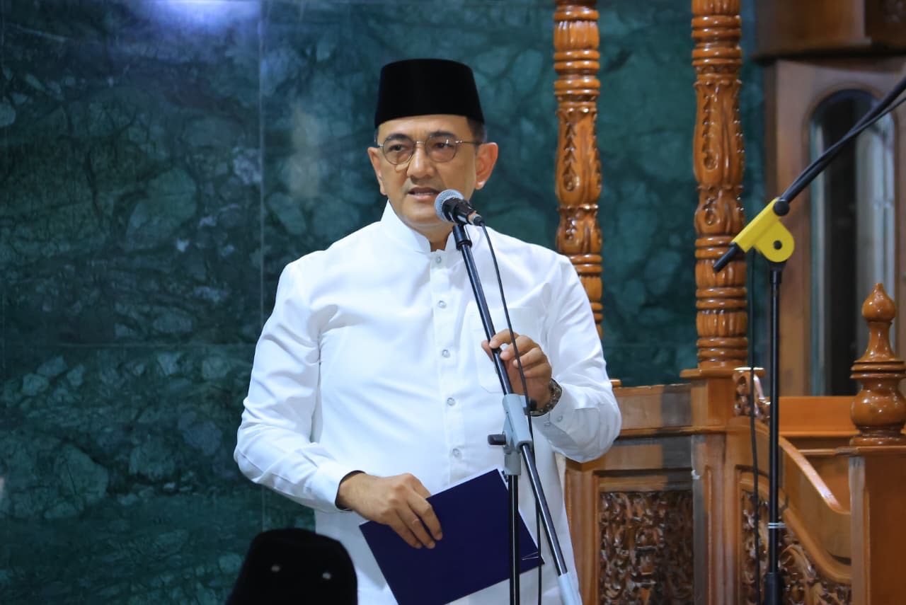 Sekda Sumsel Edward Candra bersama Forkopimda, DPRD, serta jajaran BUMN dan BUMD menghadiri Pengajian Ramadan 1447 H di Masjid Ar Raiyah, Komplek DPRD Sumatera Selatan, Sabtu (21/2/2026).