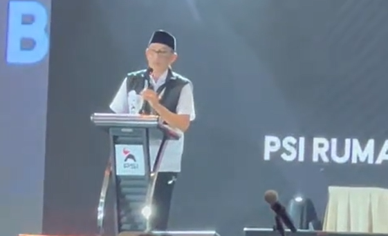 Ketua DPW PSI Sumsel Dr Ir H Heri Amalindo, MT, saat menyampaikan alasan bergabung ke PSI sebagai langkah rasional untuk memperluas pengabdian kepada masyarakat, Selasa (27/1/2026).