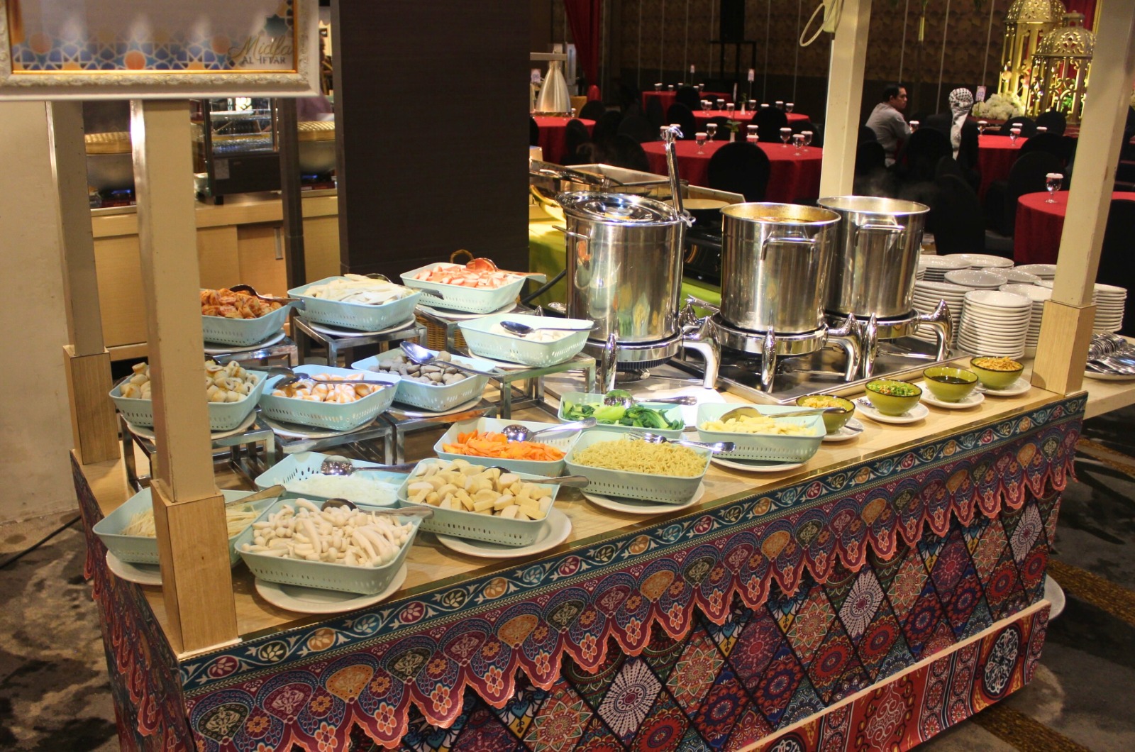 Ruby Al-Barokah, pengalaman iftar bernuansa Asia di Harper Palembang yang menghadirkan kelezatan dan kehangatan Ramadhan dalam satu momen.