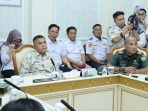 Sekretaris Daerah Kota Palembang, Aprizal Hasyim, bersama aparat keamanan dan OPD terkait mematangkan persiapan jelang pelaksanaan Ziarah Kubro 2026. Sekretaris Daerah Kota Palembang, Aprizal Hasyim, bersama aparat keamanan dan OPD terkait mematangkan persiapan jelang pelaksanaan Ziarah Kubro 2026.
