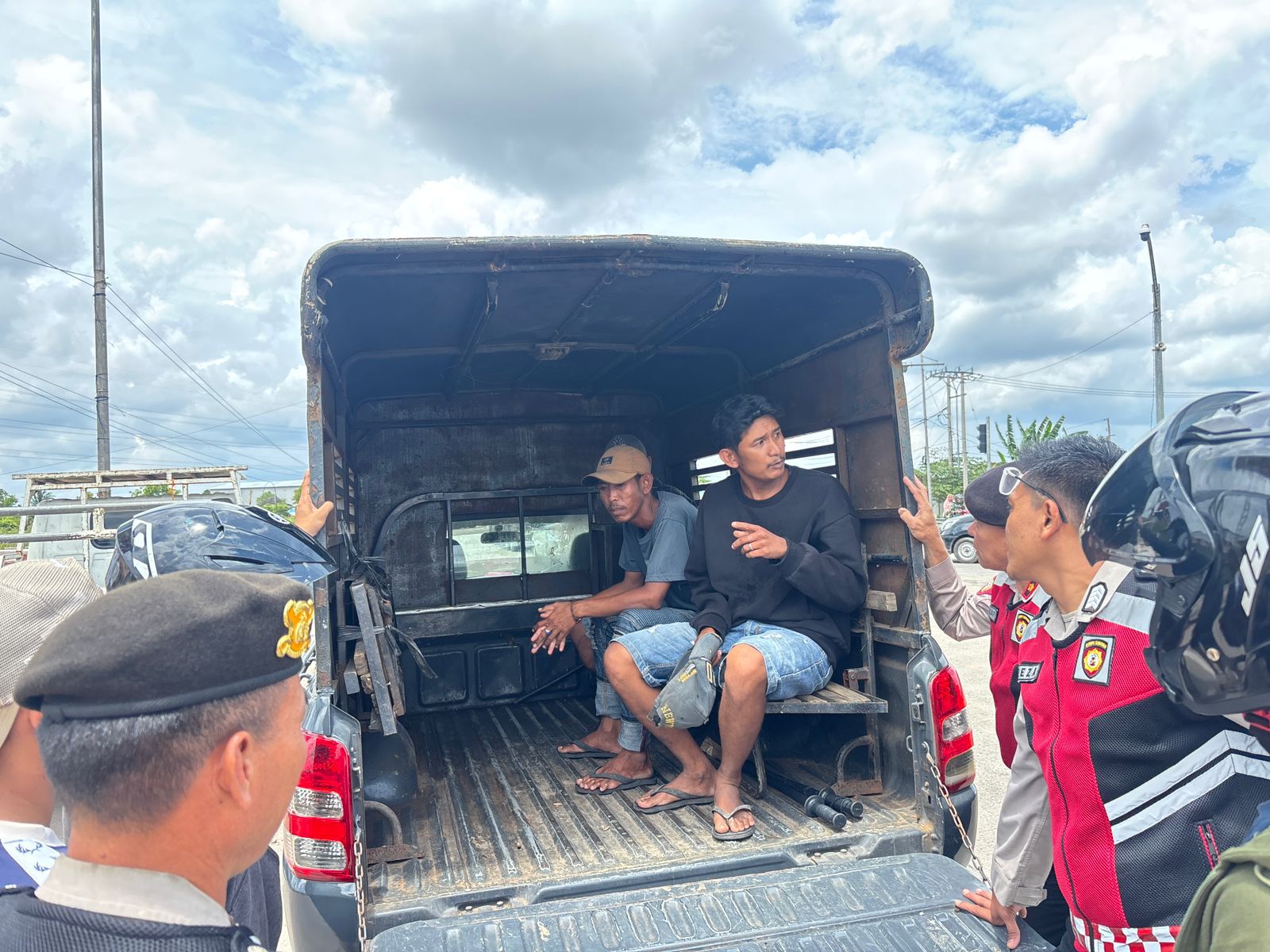 Lima Pria Ditangkap dalam Operasi Pekat Musi, Jadi Pelaku Premanisme di Tol Kramasan