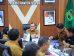 Sekda Edward Candra memimpin rapat koordinasi persiapan Operasi Pasar Murah dan Gerakan Pangan Murah Ramadhan 1447 H yang digelar Pemerintah Provinsi Sumatera Selatan di Palembang, Selasa (24/2/2026). Sekda Edward Candra memimpin rapat koordinasi persiapan Operasi Pasar Murah dan Gerakan Pangan Murah Ramadhan 1447 H yang digelar Pemerintah Provinsi Sumatera Selatan di Palembang, Selasa (24/2/2026).
