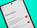 Project Toscana dikabarkan menjadi teknologi face unlock terbaru dari Google yang akan debut di Google Pixel 11, dengan kemampuan keamanan setara Face ID milik Apple. Foto: androidauthority