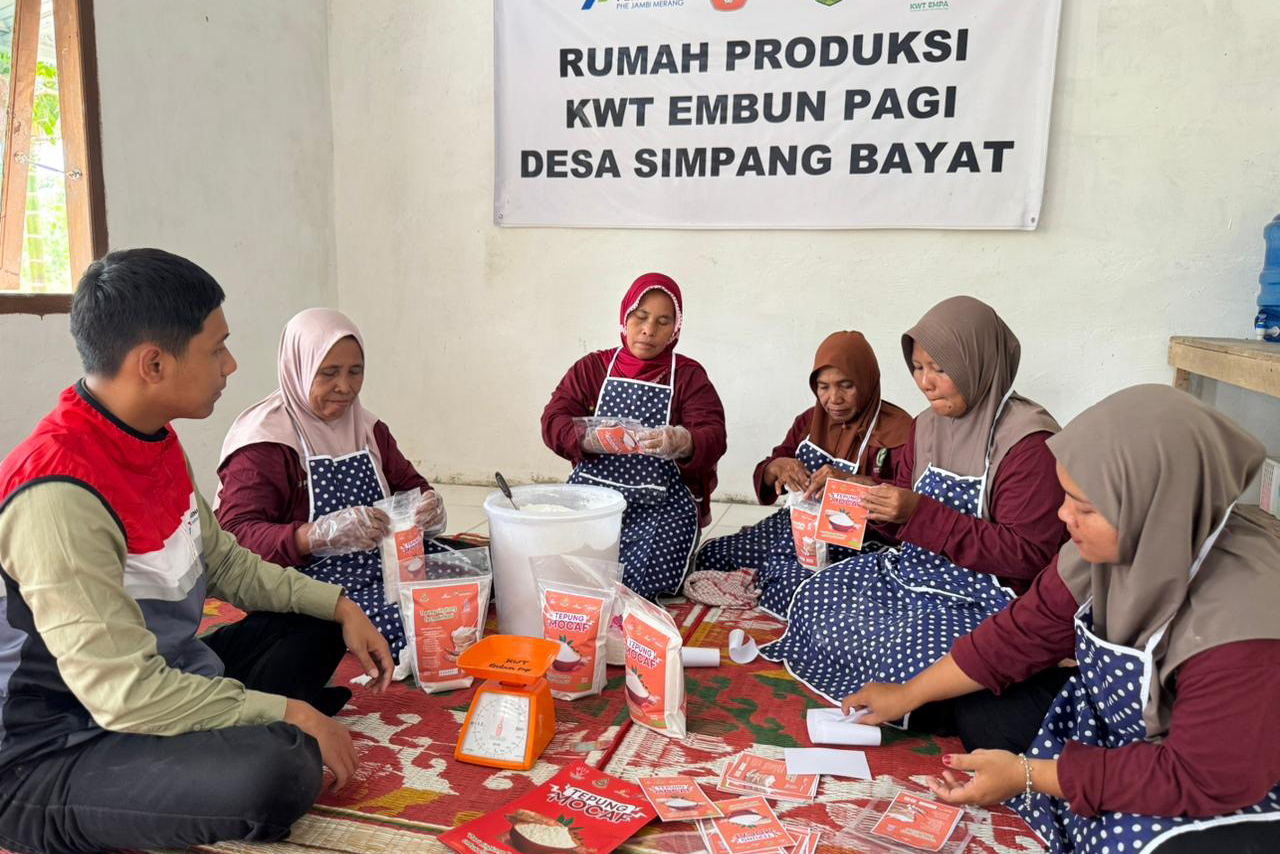 Produk tepung mocaf kemasan hasil produksi KWT Embun Pagi yang dipasarkan hingga ajang Sriwijaya Expo di Palembang.
