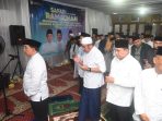 Bupati Banyuasin Askolani mendampingi Gubernur Sumsel dalam Pengajian Ramadhan di Kelurahan Sukajadi, Kecamatan Talang Kelapa, Kabupaten Banyuasin.