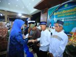 Gubernur Herman Deru hadir bersama Ketua TP PKK Provinsi Sumatera Selatan, Feby Deru, serta sejumlah pejabat di lingkungan Pemerintah Provinsi Sumatera Selatan. Gubernur Herman Deru hadir bersama Ketua TP PKK Provinsi Sumatera Selatan, Feby Deru, serta sejumlah pejabat di lingkungan Pemerintah Provinsi Sumatera Selatan.