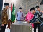 Kakanwil Kemenag Sumsel Syafitri Irwan melantik sejumlah pejabat di lingkungan Kanwil Kemenag Sumsel di Aula Kanwil Kemenag Sumsel. Kakanwil Kemenag Sumsel Syafitri Irwan melantik sejumlah pejabat di lingkungan Kanwil Kemenag Sumsel di Aula Kanwil Kemenag Sumsel.