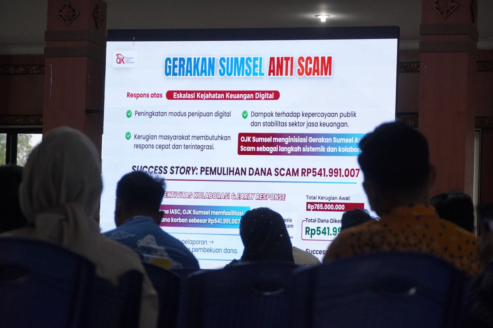 Edukasi Anti-Scam – Pemerintah Kabupaten OKI bersama OJK Sumatera Selatan dan Polda Sumsel menggelar edukasi pencegahan kejahatan siber di Ruang Rapat Bende Seguguk (RRBS) II Setda OKI, Kamis (12/3/2026).