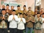Ketua Umum DPP PKB Pujakesuma Eko Sopianto bersama Wakil Gubernur Sumatera Selatan Cik Ujang dan Ketua DPW PKB Pujakesuma Sumsel Devi Suhartoni saat menghadiri acara buka bersama keluarga besar Pujakesuma di Hotel Arista Palembang.