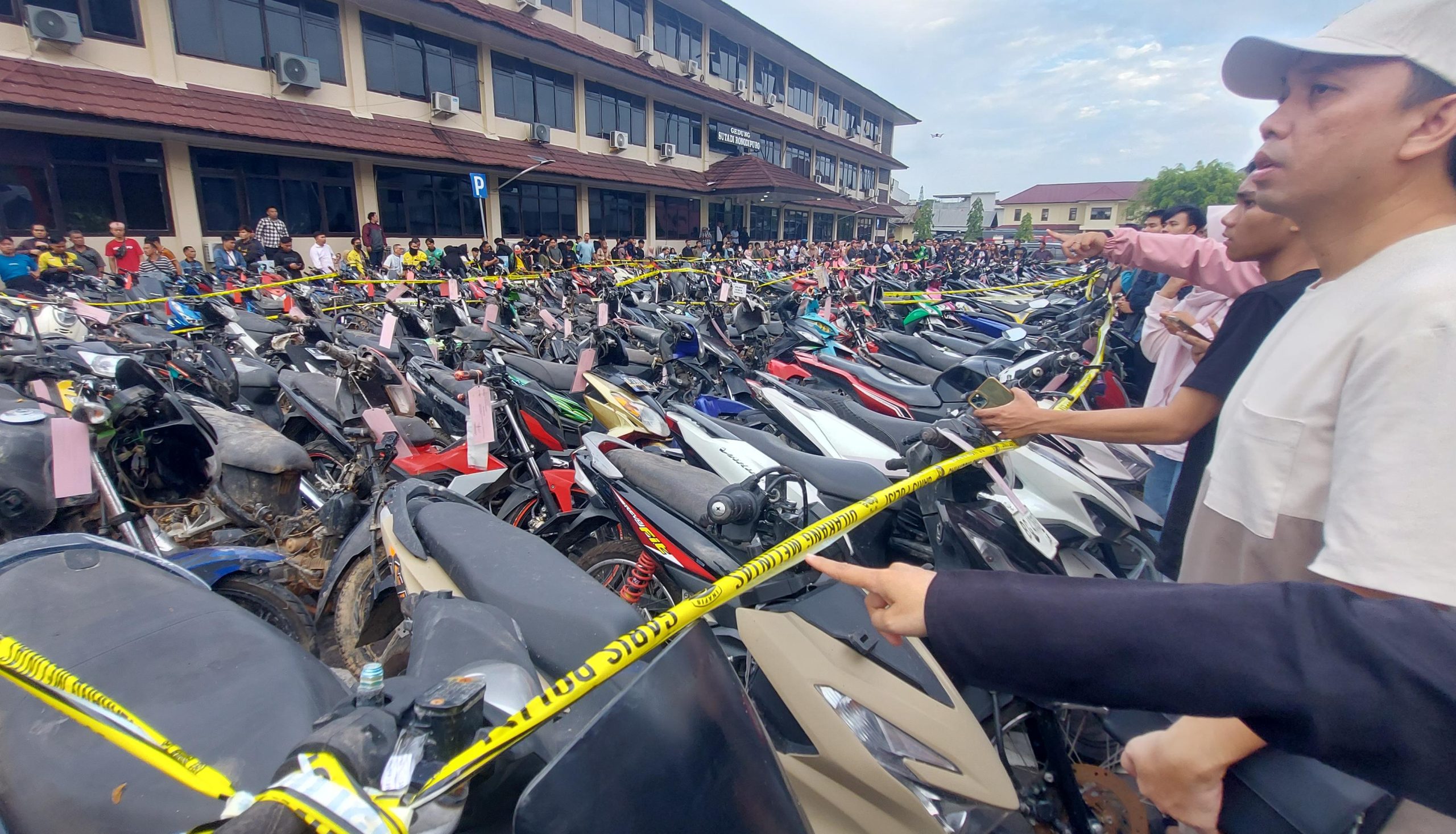 Ungkap Ribuan Barang Bukti Kasus 3C, Sebanyak 497 Kendaraan Dikembalikan Langsung Kapolda Sumsel