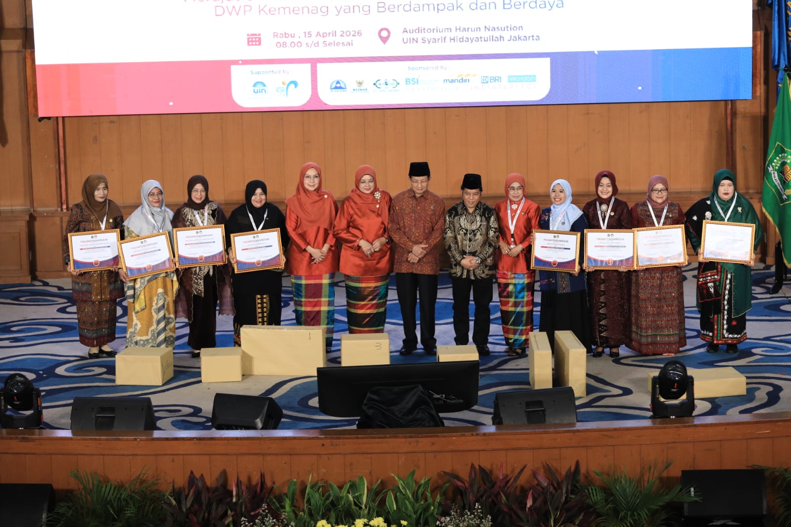 Dharma Wanita Kanwil Kemenag Sumsel Raih Peringkat 3 Nasional E-Reporting Tahun 2025
