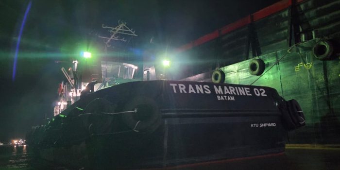 Rumah Warga Roboh Ditabrak Tongkang Larat, Polda Sumsel Selidiki Unsur Kelalaian Tug Boat Trans Marine 02